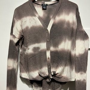 Justified tie-dyed henley